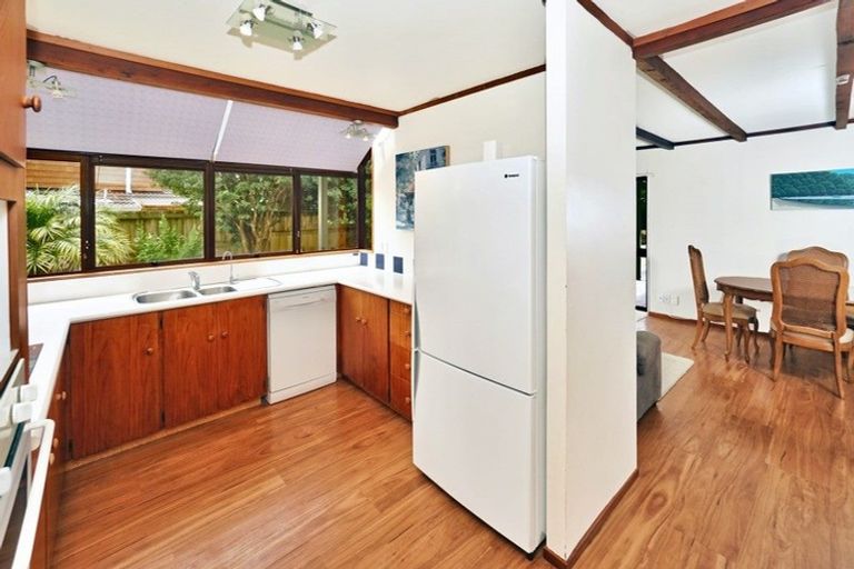 Photo of property in 19 Randell Place, Te Puke, 3119
