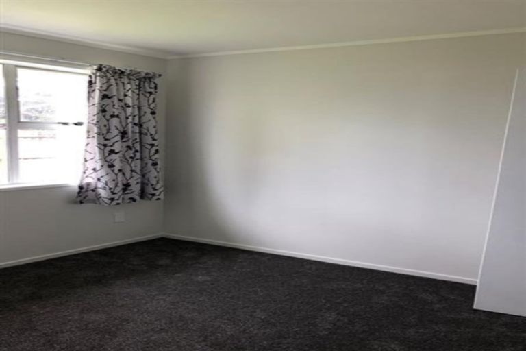 Photo of property in 2/13 Huia Road, Papatoetoe, Auckland, 2025