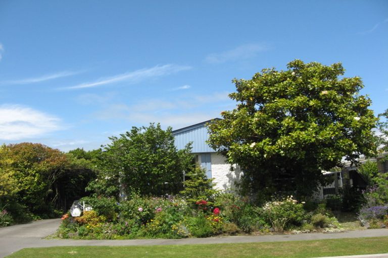 Photo of property in 34 Staffa Street, Woolston, Christchurch, 8062