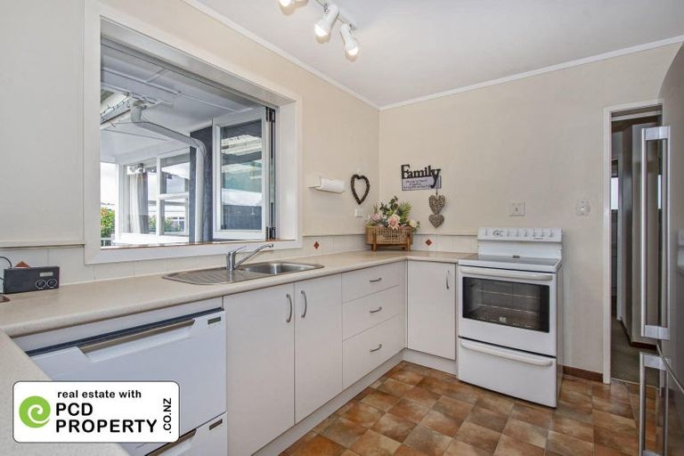 Photo of property in 12 Lincoln Place, Te Kamo, Whangarei, 0112