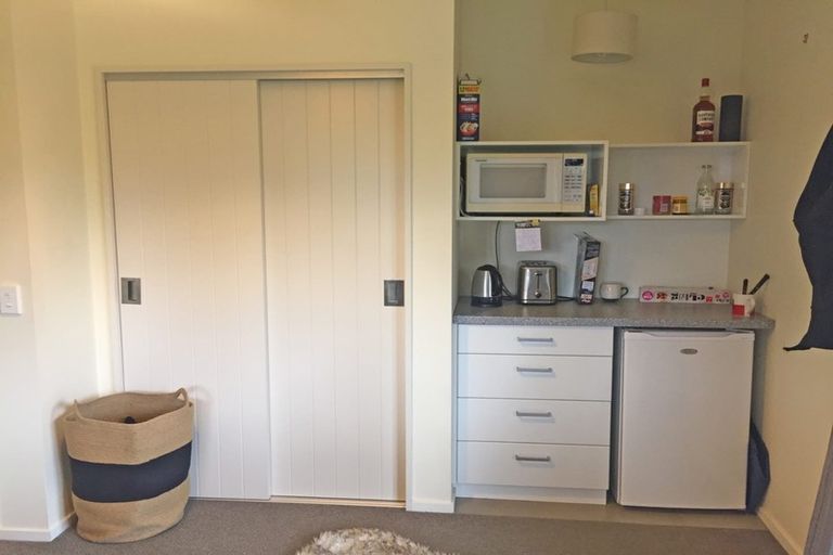 Photo of property in 812 Kane Road, Hawea Flat, Wanaka, 9382