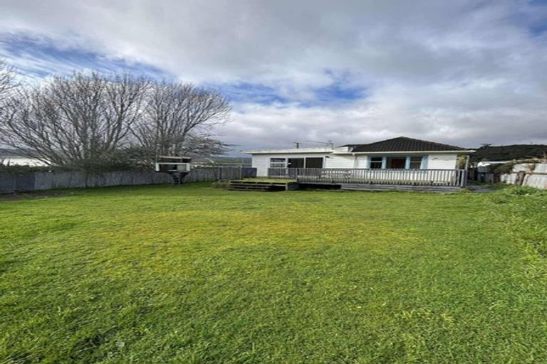 Photo of property in 167b Wainuiomata Road, Wainuiomata, Lower Hutt, 5014