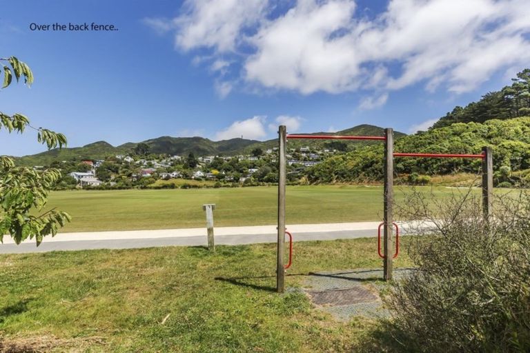 Photo of property in 15 Sunshine Avenue, Karori, Wellington, 6012