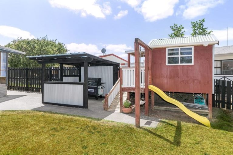 Photo of property in 6 Ranui Street, Dinsdale, Hamilton, 3204