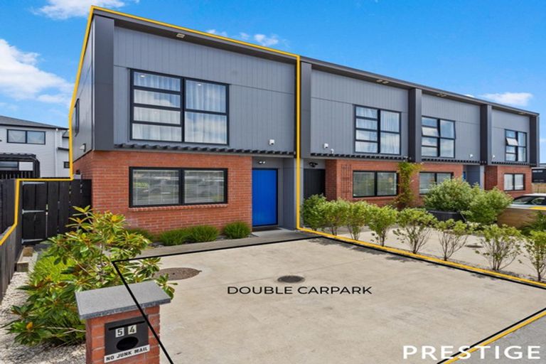 Photo of property in 54 Turret Lane, Hobsonville, Auckland, 0616