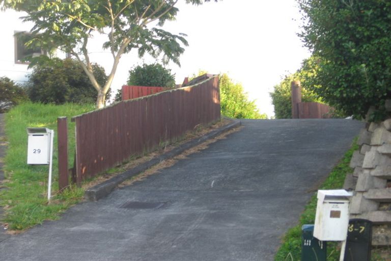 Photo of property in 29 Orton Street, Glenfield, Auckland, 0627