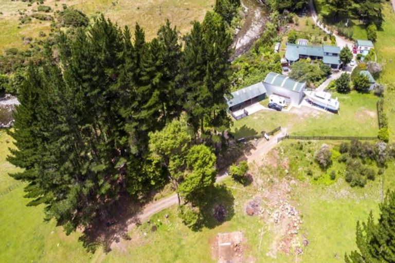 Photo of property in 2021 Akatarawa Road, Akatarawa Valley, Upper Hutt, 5372