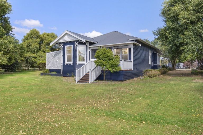 Photo of property in 149 Kimptons Road, Brookby, Manurewa, 2576