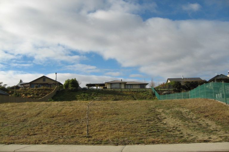 Photo of property in 10 Penrith Park Drive, Wanaka, 9305