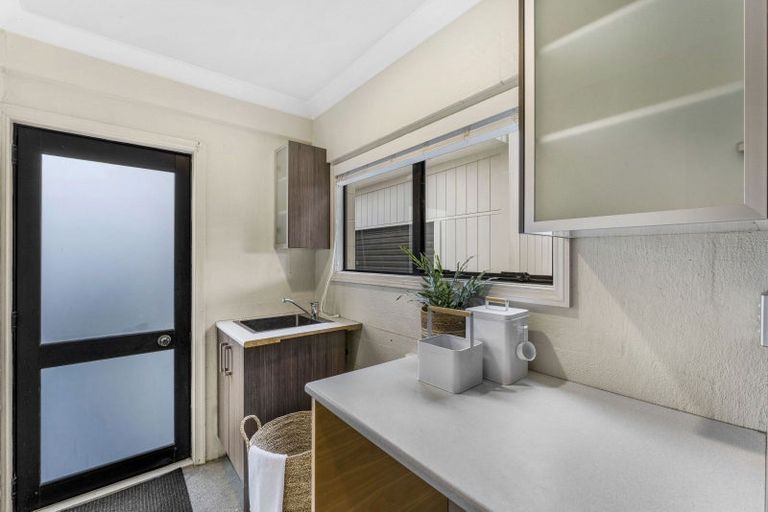 Photo of property in 5 Kowhai Road, Whenuapai, Auckland, 0618