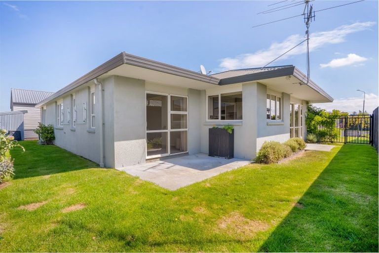 Photo of property in 7 Daley Place, Winton, 9720