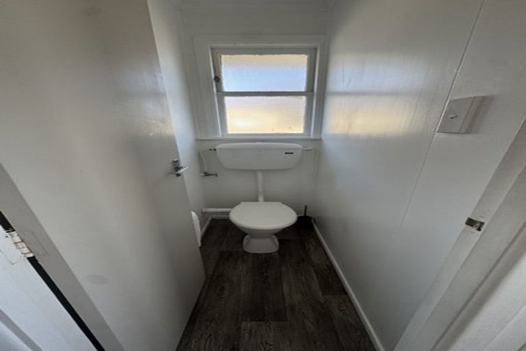 Photo of property in 1/516 Fergusson Drive, Trentham, Upper Hutt, 5018