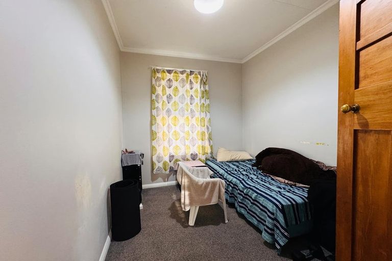 Photo of property in 74 Milson Line, Milson, Palmerston North, 4414