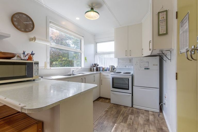 Photo of property in 69 Te Herekiekie Street, Turangi, 3334