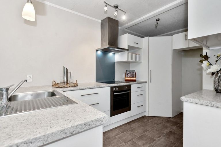 Photo of property in 32c Garland Drive, St Andrews, Hamilton, 3200