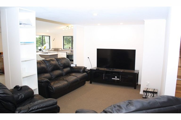 Photo of property in 127 Mountain View Road, Hikurangi, 0114