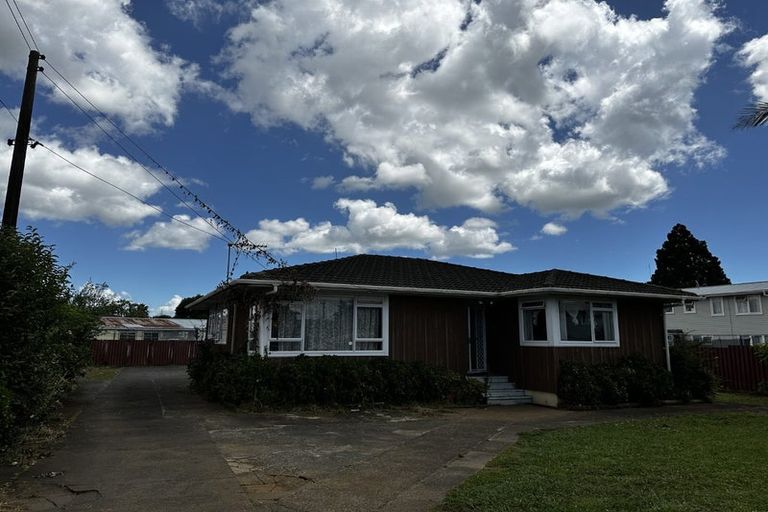 Photo of property in 23 Flat Bush Road, Otara, Auckland, 2023