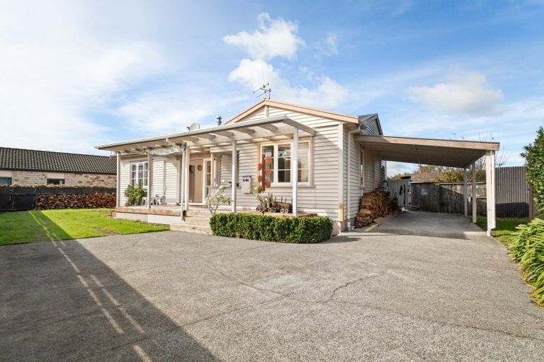 Photo of property in 3c Gledstane Road, Katikati, 3129