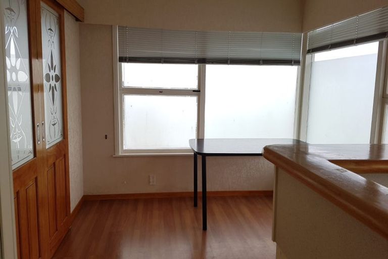 Photo of property in 70 Sunnybrae Road, Hillcrest, Auckland, 0627