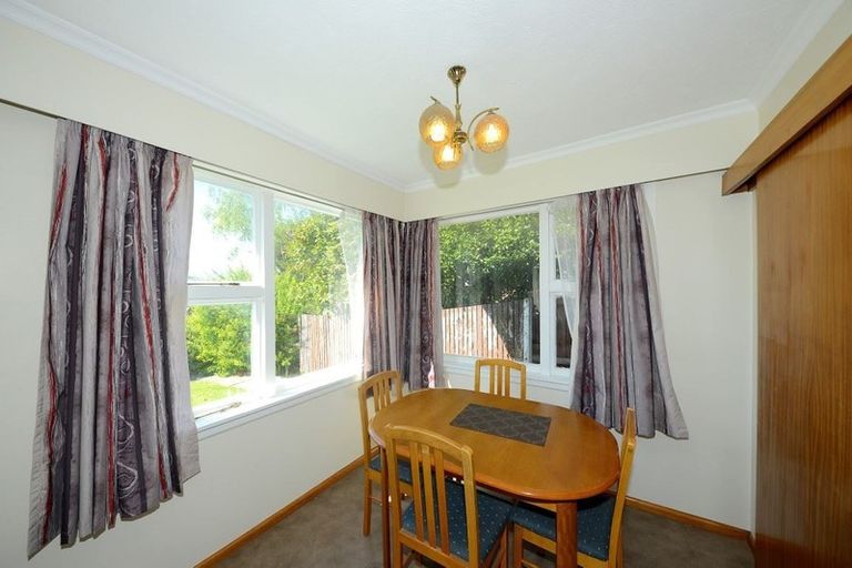 Photo of property in 9 Shaftesbury Street, Avonhead, Christchurch, 8042