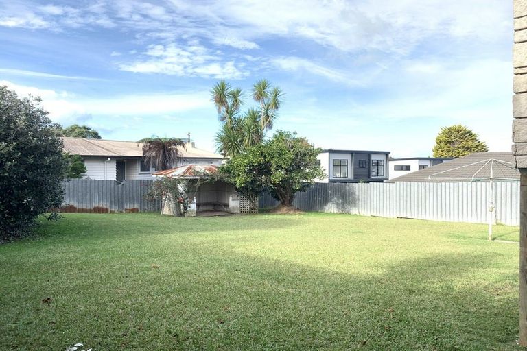 Photo of property in 20 Andrew Road, Howick, Auckland, 2010