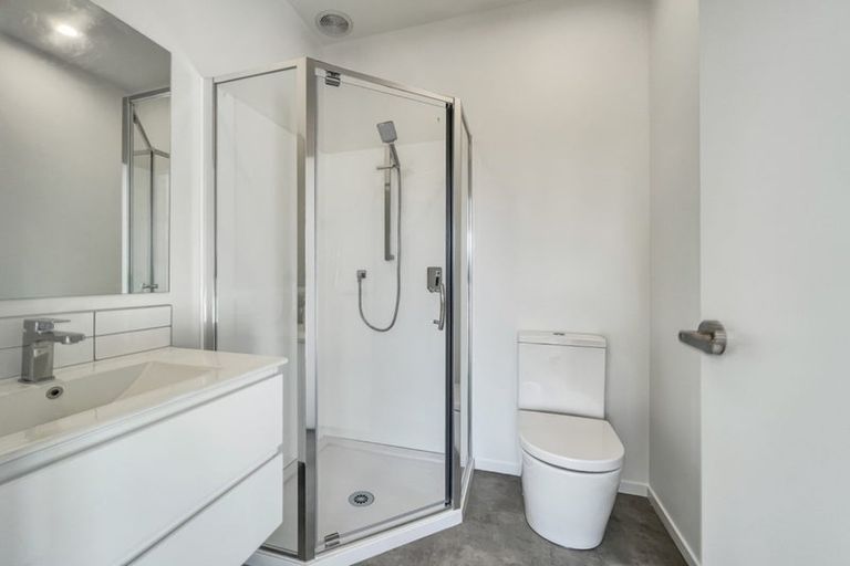 Photo of property in 29/28 Westgate Drive, Westgate, Auckland, 0614