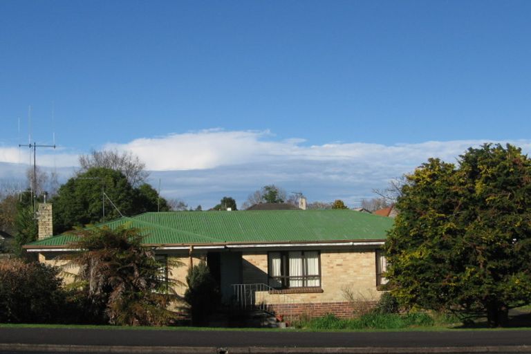 Photo of property in 10 Naylor Street, Hamilton East, Hamilton, 3216