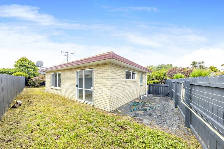 Photo of property in 4c Sheriff Place, Randwick Park, Auckland, 2105