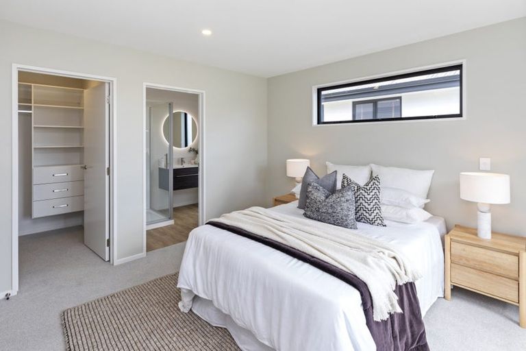 Photo of property in 12 Hiller Green Street, Halswell, Christchurch, 8025