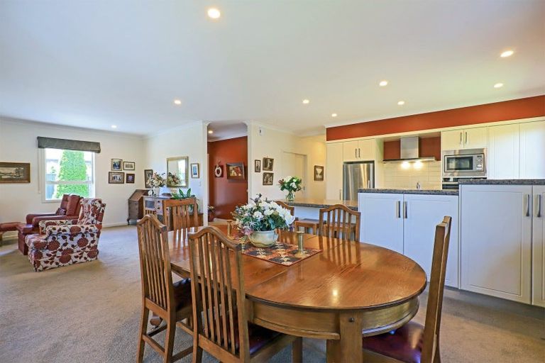 Photo of property in 4 Pukaki Place, Poraiti, Napier, 4112