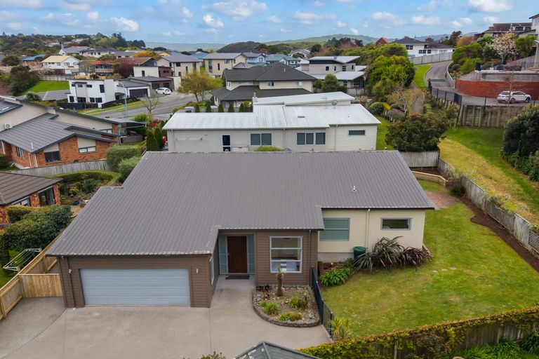 Photo of property in 5 The Pier, Whitby, Porirua, 5024