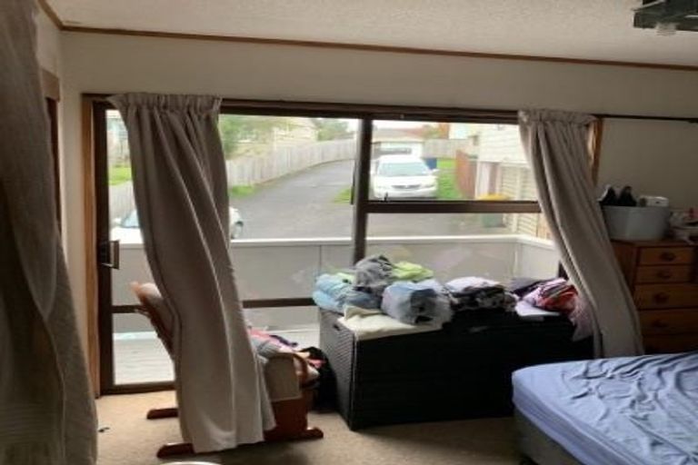 Photo of property in 4/18a Neal Avenue, Glenfield, Auckland, 0629