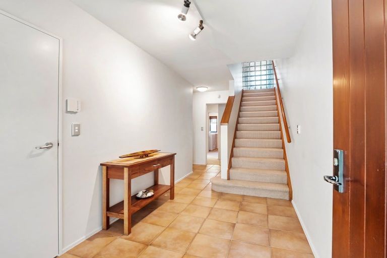 Photo of property in 4b Rita Street, Mount Maunganui, 3116