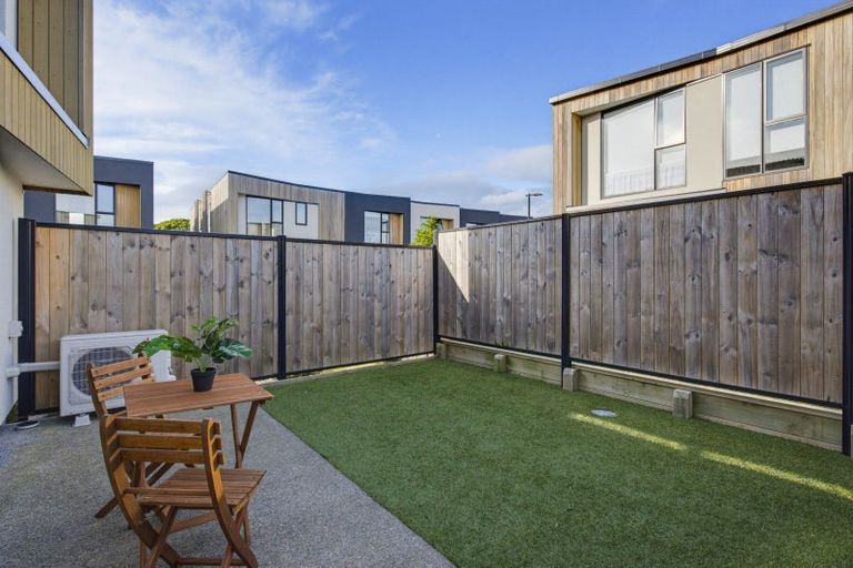 Photo of property in 21/10 Trieste Way, Paraparaumu, 5032