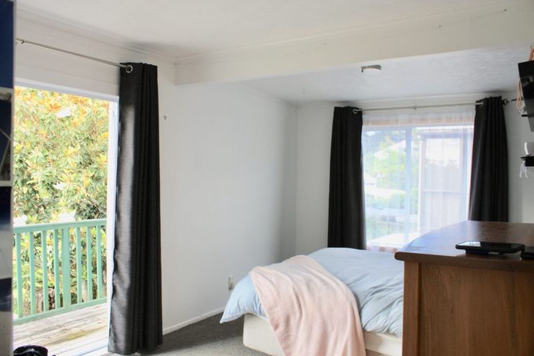 Photo of property in 65 Hebron Road, Waiake, Auckland, 0630