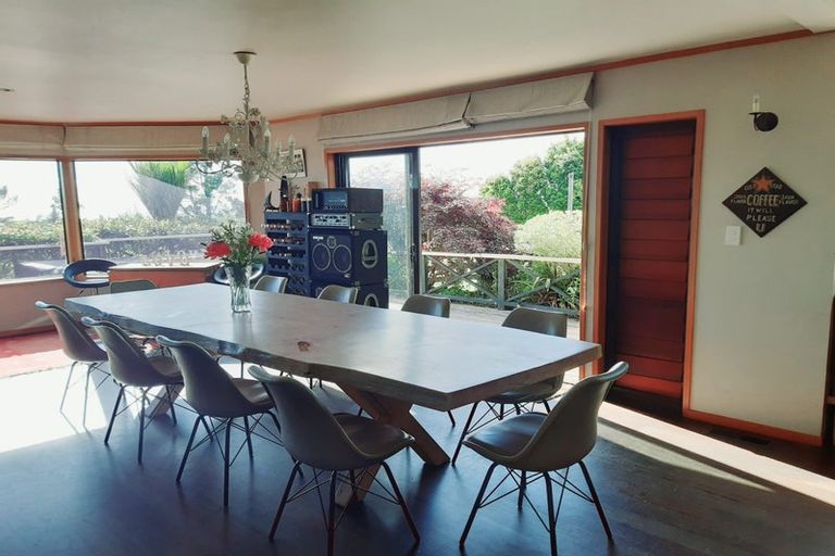 Photo of property in 144 Wade River Road, Wade Heads, Whangaparaoa, 0932