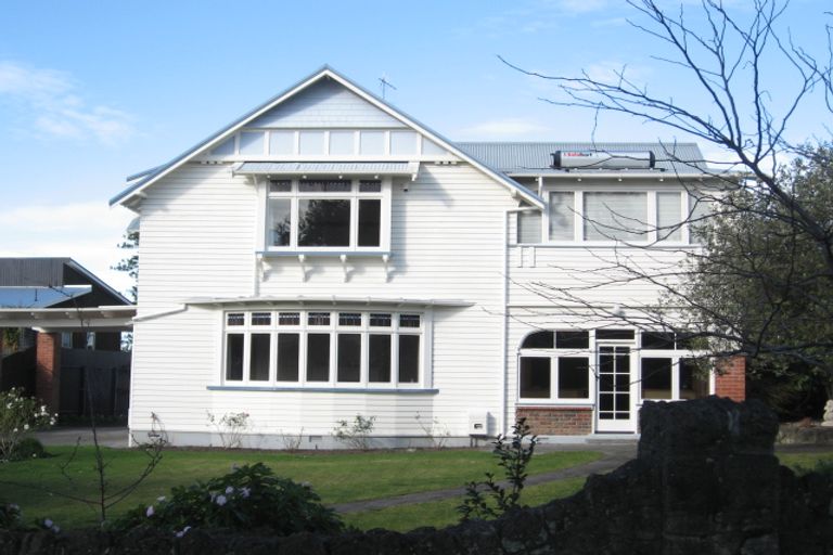 Photo of property in 24 Cameron Road, Bluff Hill, Napier, 4110