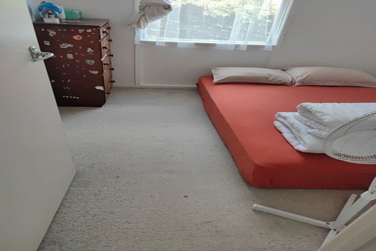 Photo of property in 61 Juniper Road, Sunnynook, Auckland, 0620