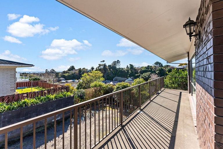 Photo of property in 21 Nevada Drive, Merrilands, New Plymouth, 4312