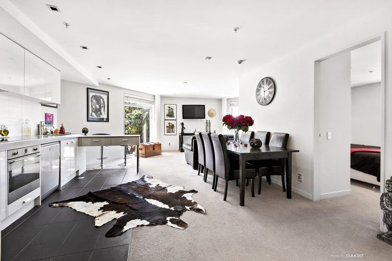 Photo of property in Piermont Apartments, 1f/82 Cable Street, Te Aro, Wellington, 6011