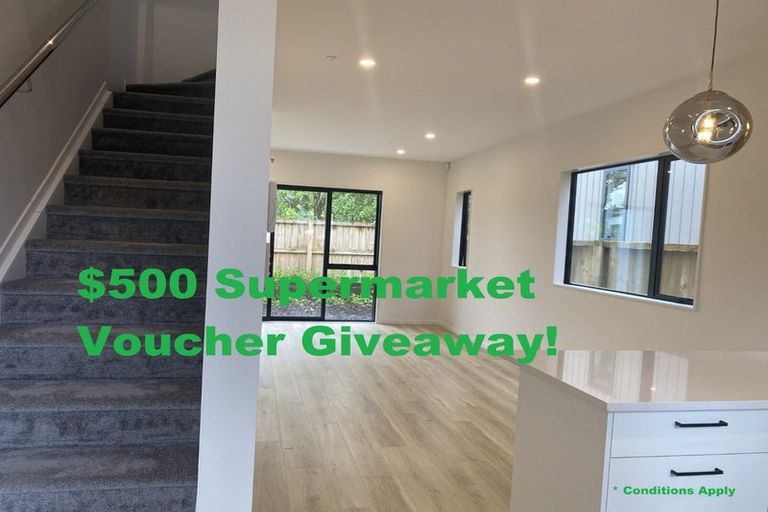 Photo of property in 45 Paetai Lane, Te Atatu Peninsula, 0610