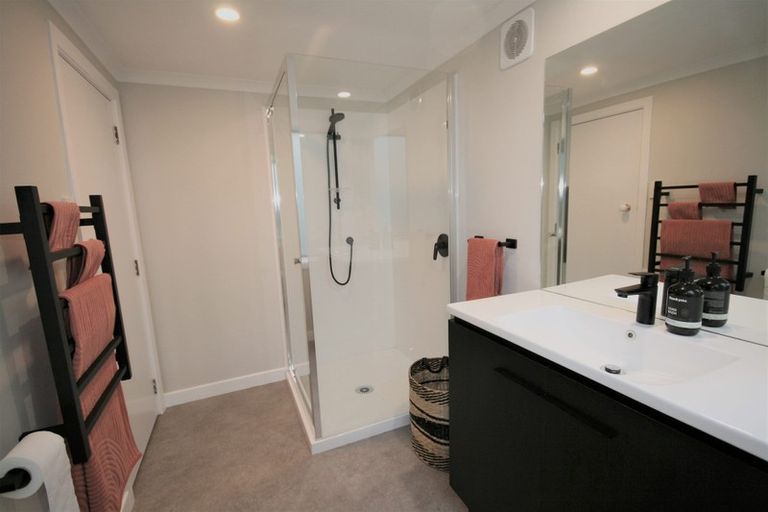 Photo of property in 7e Tasman Street, Vogeltown, New Plymouth, 4310