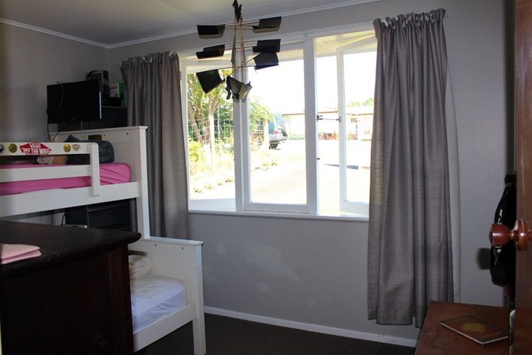 Photo of property in 21 Montgomery Avenue, Onerahi, Whangarei, 0110