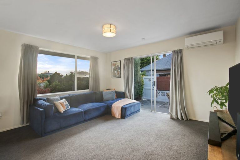 Photo of property in 1/4 Valecrest Avenue, Parklands, Christchurch, 8083