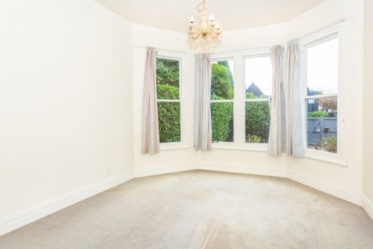 Photo of property in 16a Aikmans Road, Merivale, Christchurch, 8014