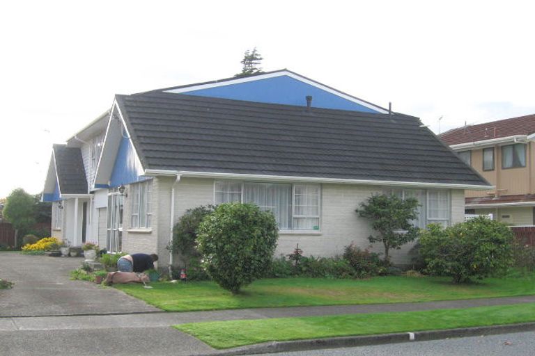 Photo of property in 28 Saint Columbans Grove, Boulcott, Lower Hutt, 5010