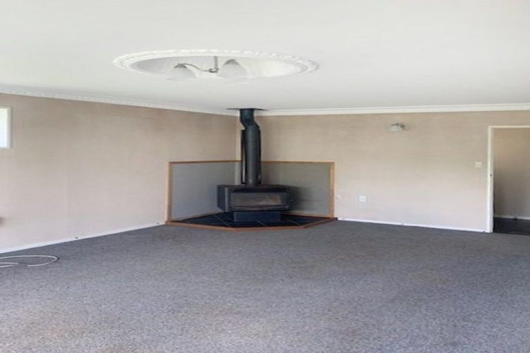 Photo of property in 21c Flower Street, Bulls, 4818