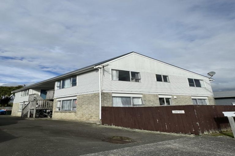 Photo of property in 1/10 Mudie Street, Alicetown, Lower Hutt, 5010