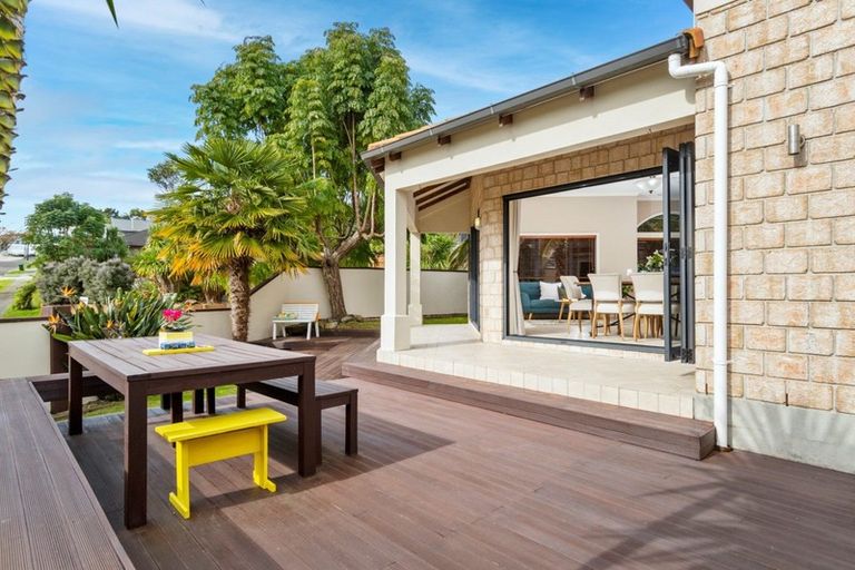 Photo of property in 2 Eyres Place, Ohauiti, Tauranga, 3112