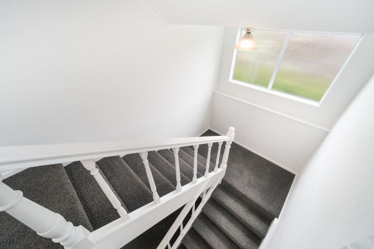 Photo of property in 27 Millar Street, Terrace End, Palmerston North, 4410